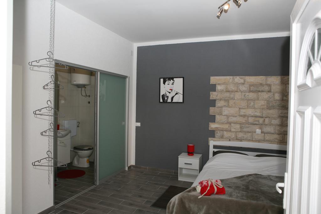 Apartments & Room Dijana Trogir Phòng bức ảnh